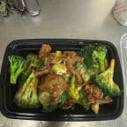 Best Beef w. Broccoli in Mohegan Lake, NY